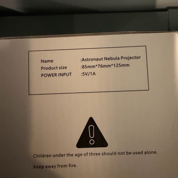 Astronaut Nebula Projector - Picture 6 of 7